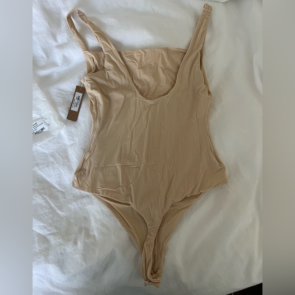 Fits Everybody Square Neck Body Suit - Picture 6 of 6